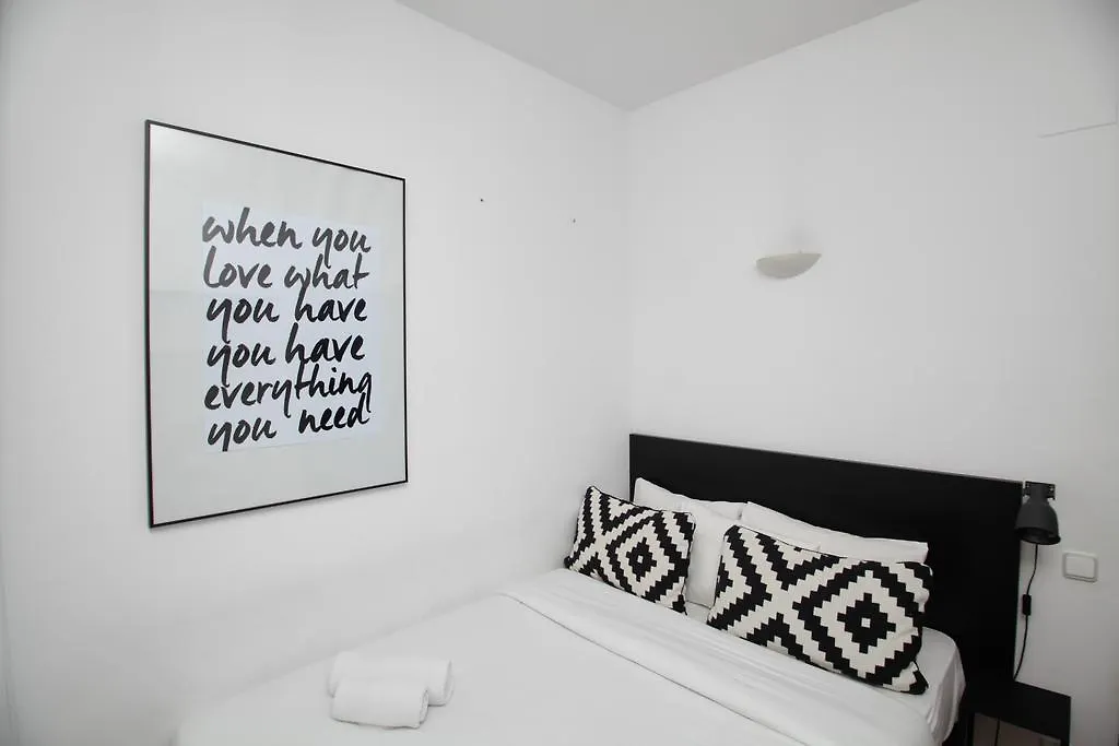 L'Arago By The Streets Apartment Barcelona Spain