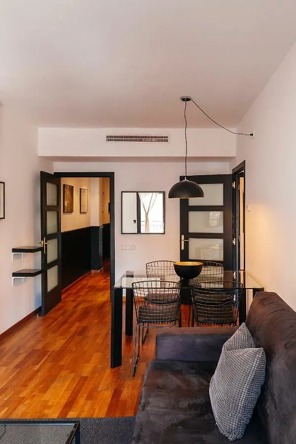 L'Arago By The Streets Apartment Barcelona Spain
