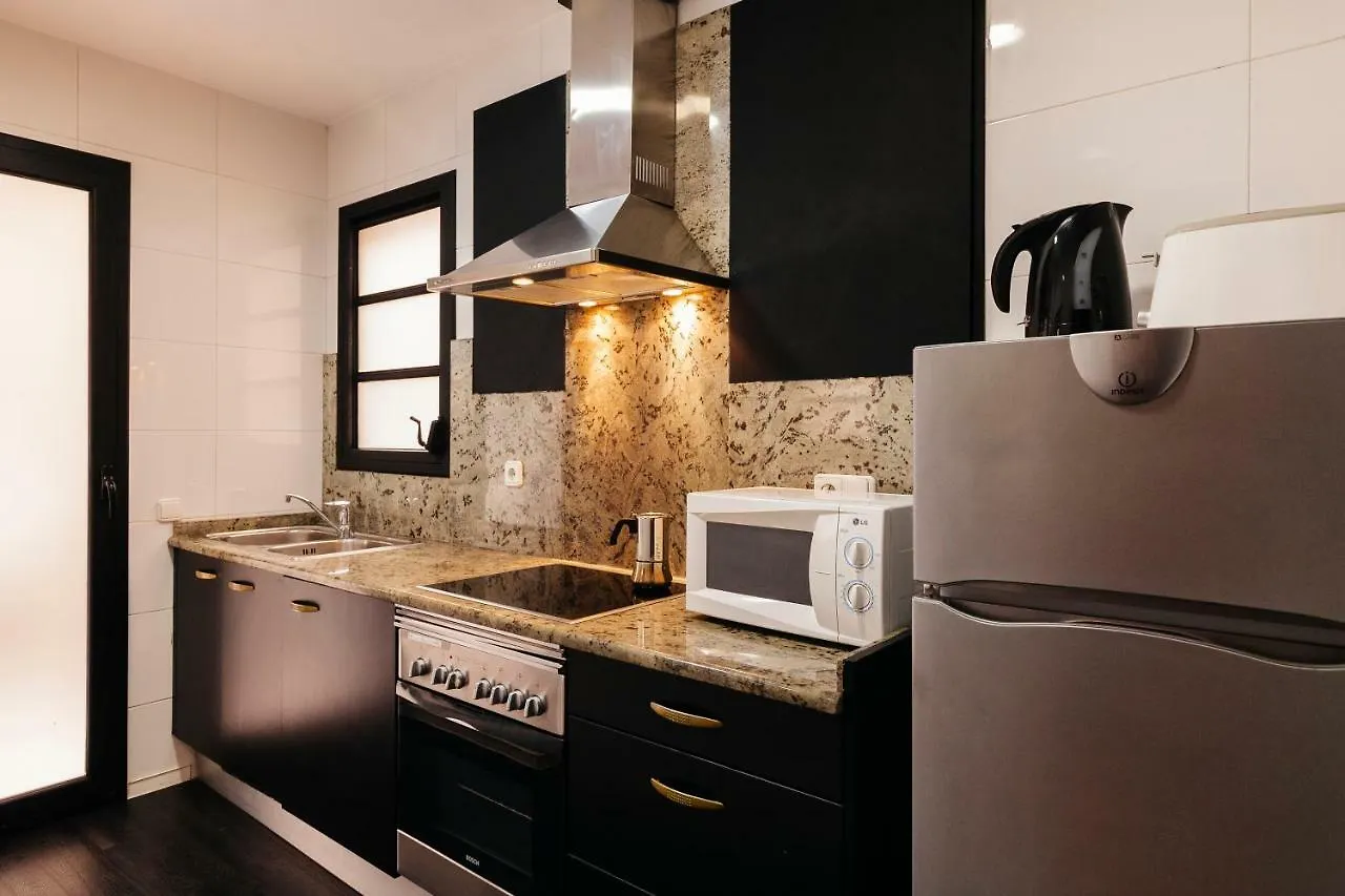 L'Arago By The Streets Apartment Barcelona 0*,