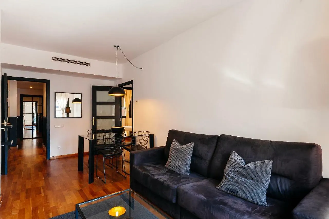 L'Arago By The Streets Apartment Barcelona