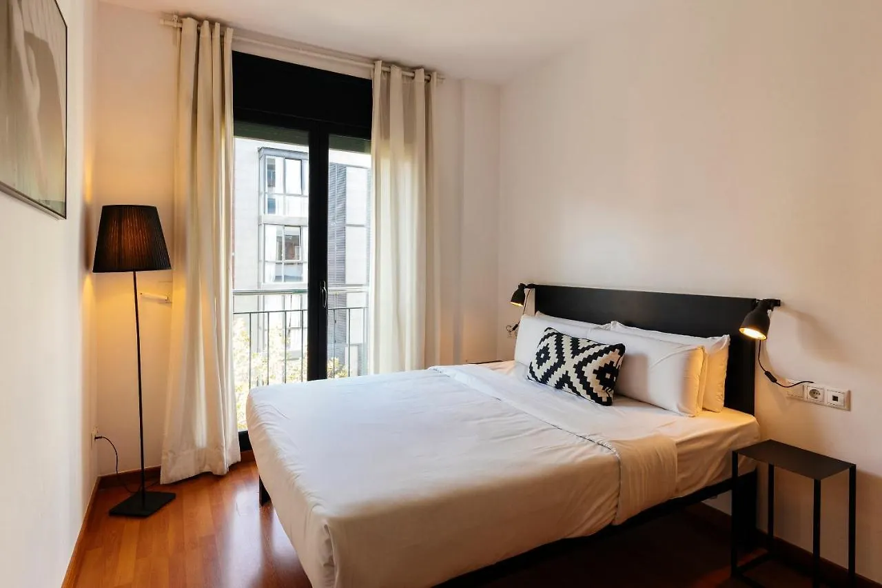 L'Arago By The Streets Apartment Barcelona