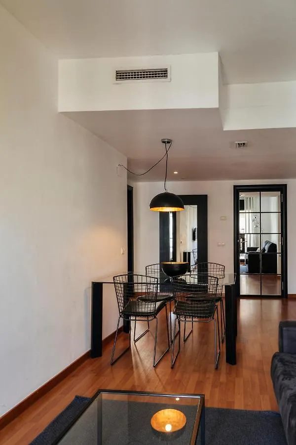L'Arago By The Streets Apartment Barcelona 0*,
